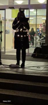 IMG-808ce5178c8e3c953062831341da9e66-V